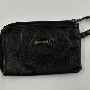 Fossil | Leather Wristlet